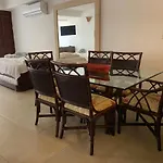Apartamento Premier 4 En el edificio Hansa Reef club