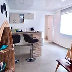 Aparta estudio - Casa Eneida San Andrés