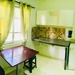 La Guagua Place