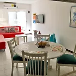Precioso Apartamento A 1 Cuadra De La Playa