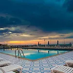 Hermoso Apartamento Vacacional con Vista al Mar en Sun Rise