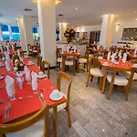 Hotel Arena Blanca By Dorado