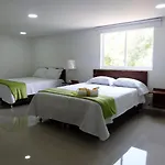 Amandy Guest House