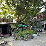 Bugry Beach Hostel