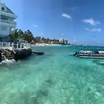 Hotel Lord Pierre