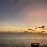 Apartamento Vacacional Con Vista Al Mar San Andres