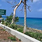 Hostal Oceans Paradise