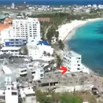 Apartamento Ubicado Frente A La Playa Principal