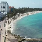 Apartamento Pequeno Frente A La Playa Principal