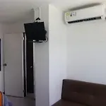 Apartamento Ubicado Frente A La Playa Principal