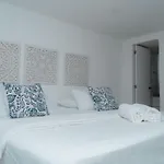 Apartamentos Classy Reef Alado De La Playa