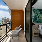 Sea Avenue Hotel