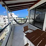 Penthouse Con Vista Al Mar Y Balcon