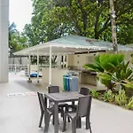 Penthouse Con Vista Al Mar Y Balcon