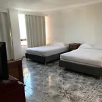 Hostal Casaluna San Andres