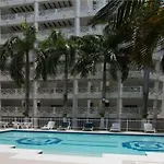 Edificio Bay Point Apto 402 Punta Hansa
