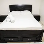 Rocky Cay Lodging