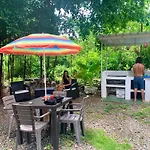 Casa de las Flores tropical