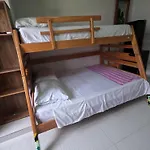 Ayenda Posada Shang Giovys Rincon