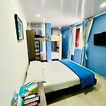 Palmare House