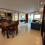 Lujoso Apartamento Con Vistas Al Mar Y Excelente Ubicacion En San Andres