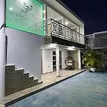 Sea Crab Hostel