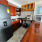 Apartamentos Con Playa Privada Y Vista Al Mar