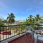 Condo Punta Hansa