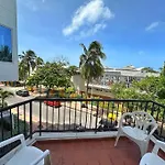 Condo Punta Hansa