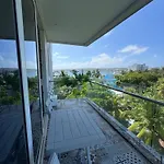 Adalmar View Apartamento