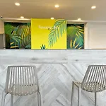 Zaba Beach House