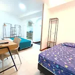 Erlis Place 17B A Solo Una Cuadra De La Playa Y El Malecon