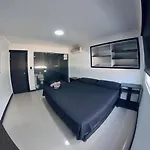 Apartamento Zona Centro Una Cuadra De Las Playas