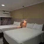 Holiday Sai Hotel