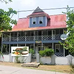 Coconut Paradise Lodge