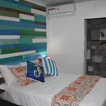 Olas Del Caribe