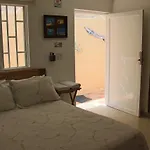 Hospedaje Solymar Sarie Bay