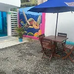 Duffis Hostal Apartments