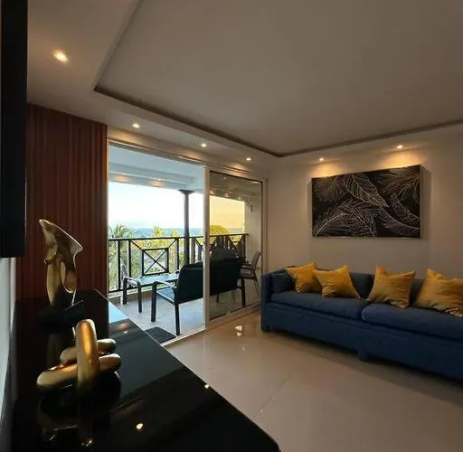 Lujoso Apartamento Con Vistas Al Mar Y Excelente Ubicacion En San Andres