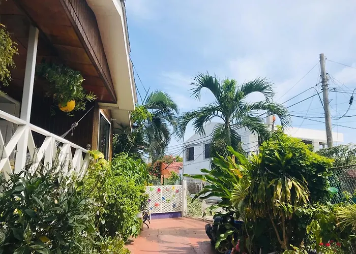 Posada Acacias Tre
