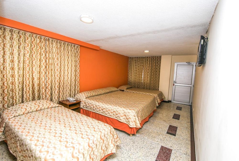 Hotel Portobelo Convention Center