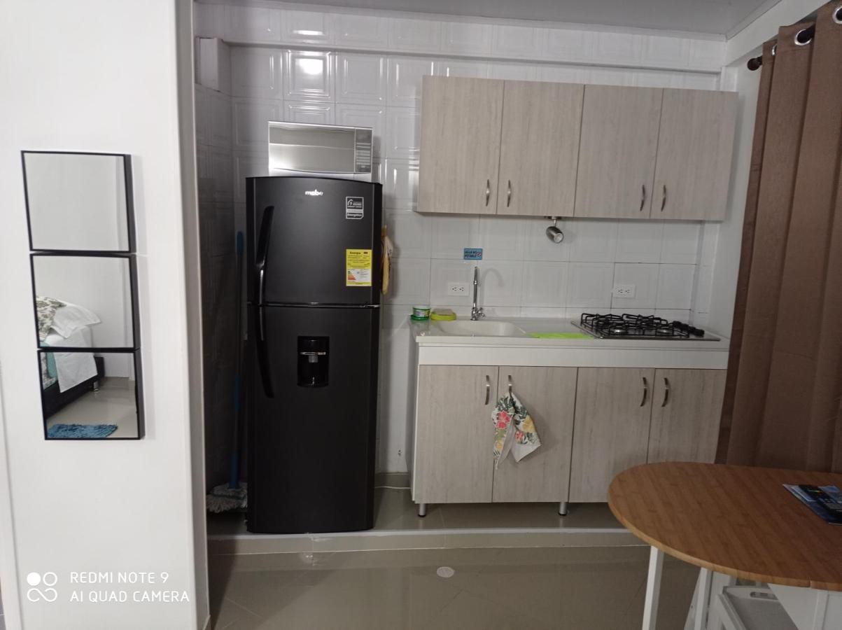 Apartment Sweet Breeze *
