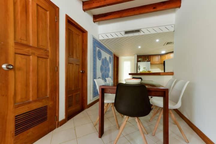 Luxe A Pasos De La Playa -top Location- Apartamento