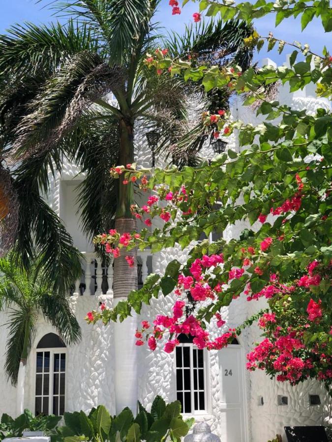 Le Castel Blanc Boutique