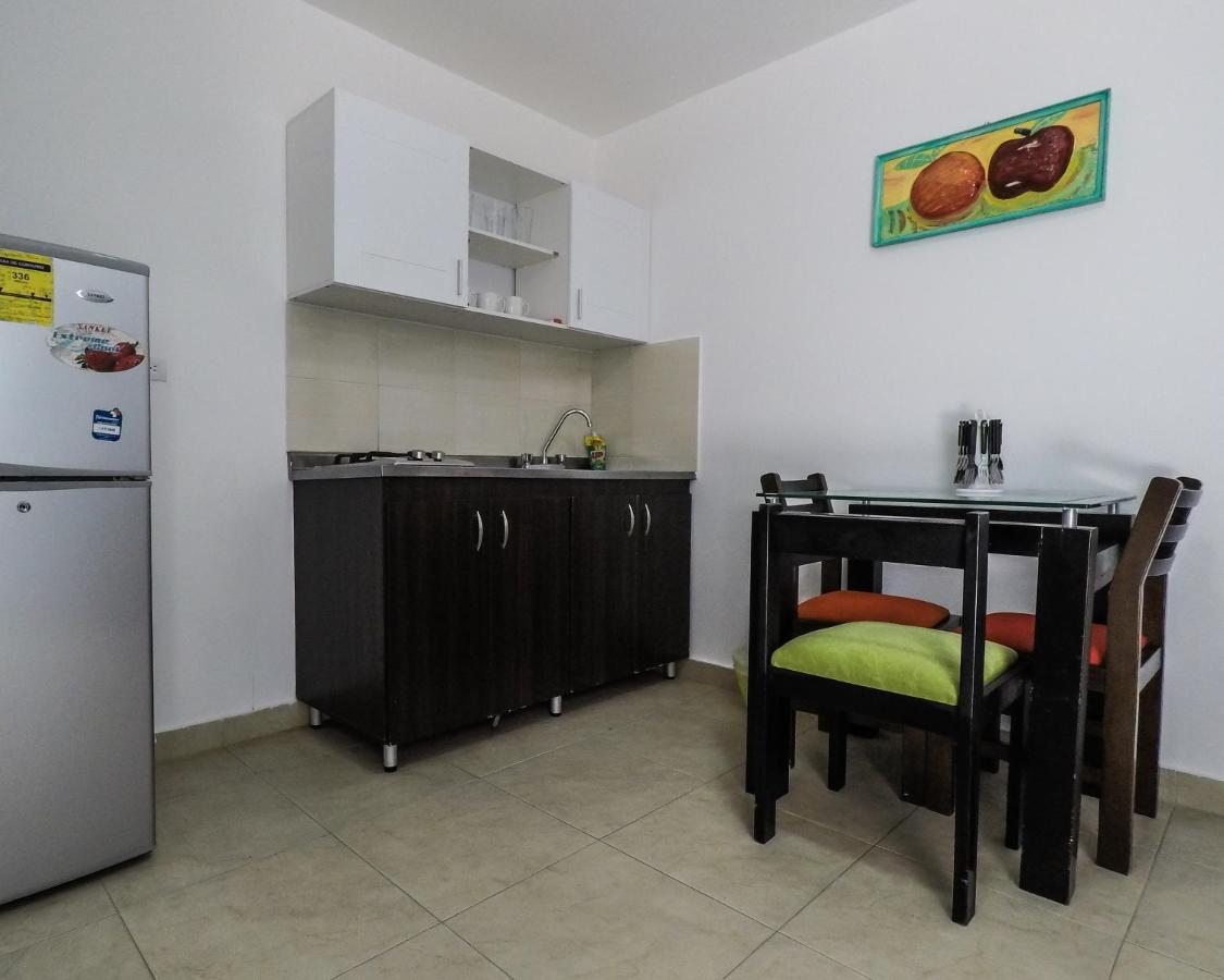 Aparthotel Caribbean Island Piso 1 3*