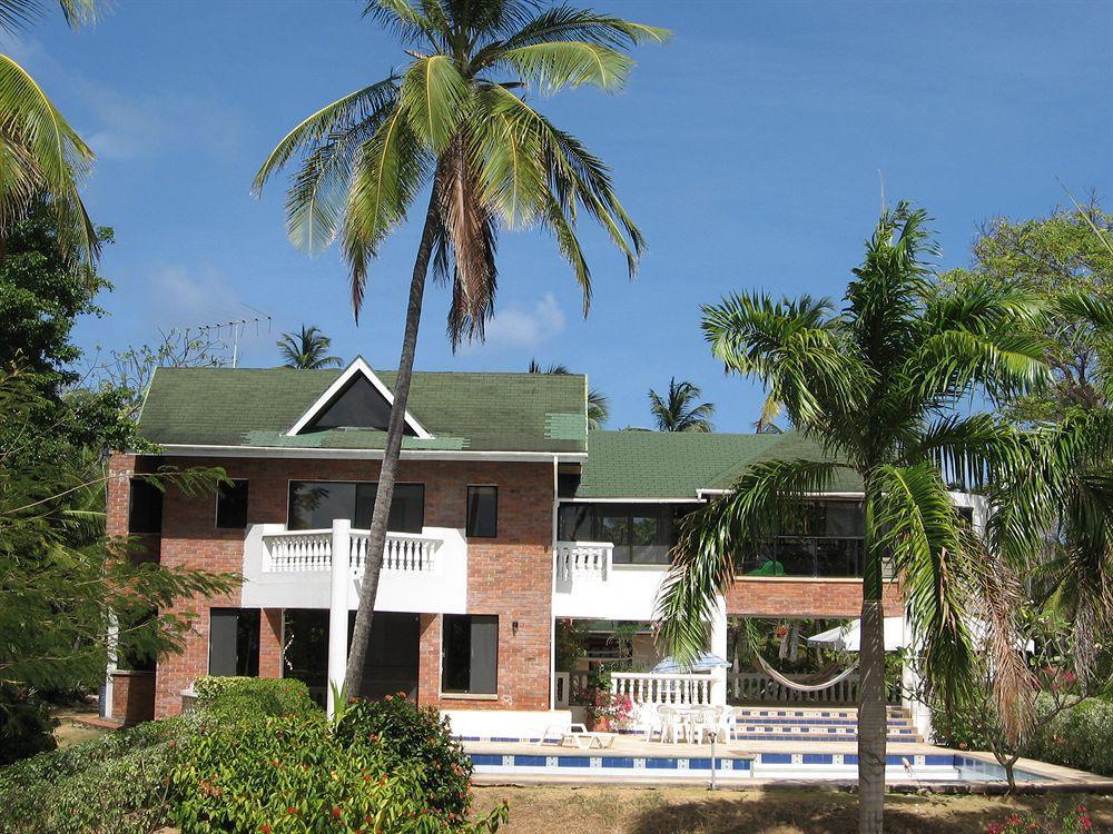Casa De Flores Tropical Hotel 4*