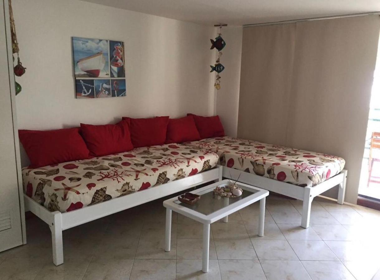 By -top Location San Andres- Apartamento San Andrés