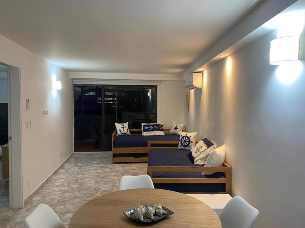 En Hansa Reef By Top Location