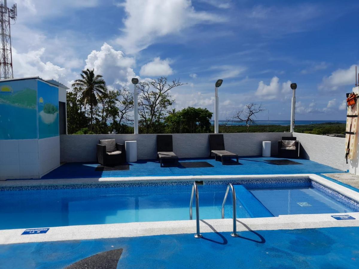 Habitacion - Loma Perry Hill * San Andres (San Andres and Providencia Islands)