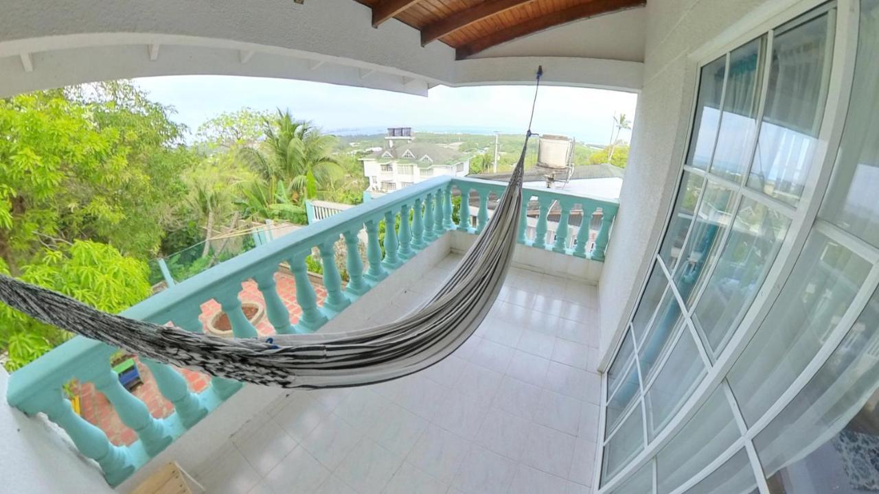 Queen Elizabeth Natural Luxury Guest house *